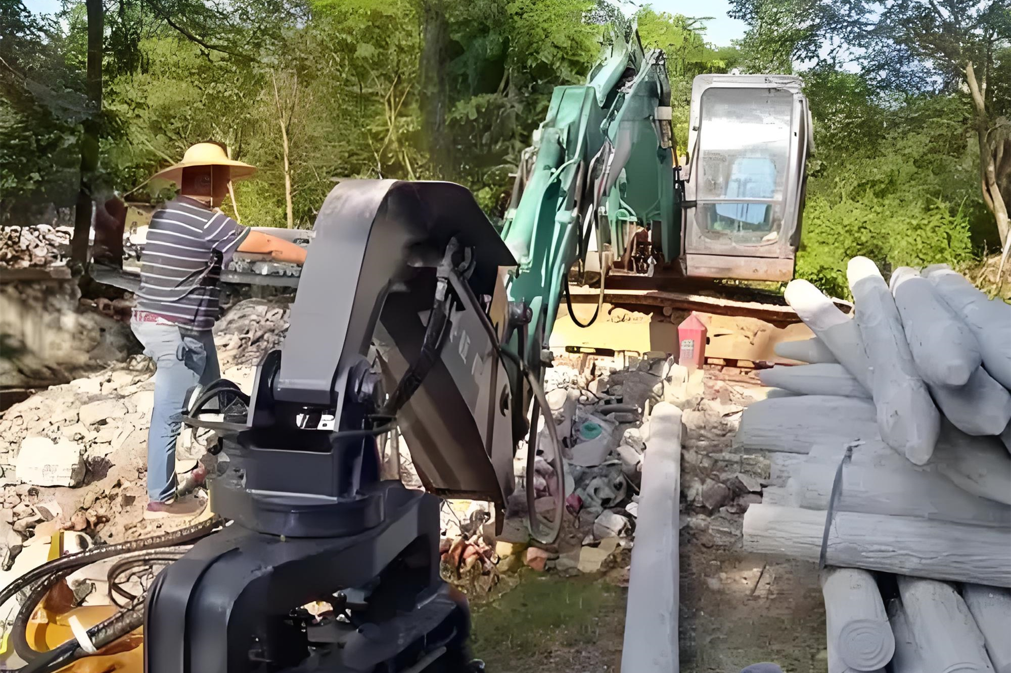 水泥樁批發(fā)廠家泓樺錦嘉-水泥仿木樁多少錢(qián)一根？